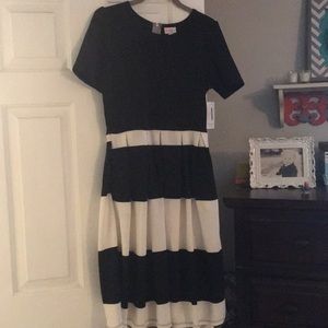 Lularoe color block Amelia NWT size L
